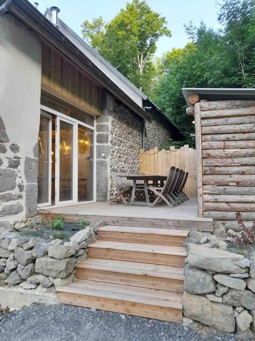 La Grange De La Gratade Villa Rochefort-Montagne Exteriör bild